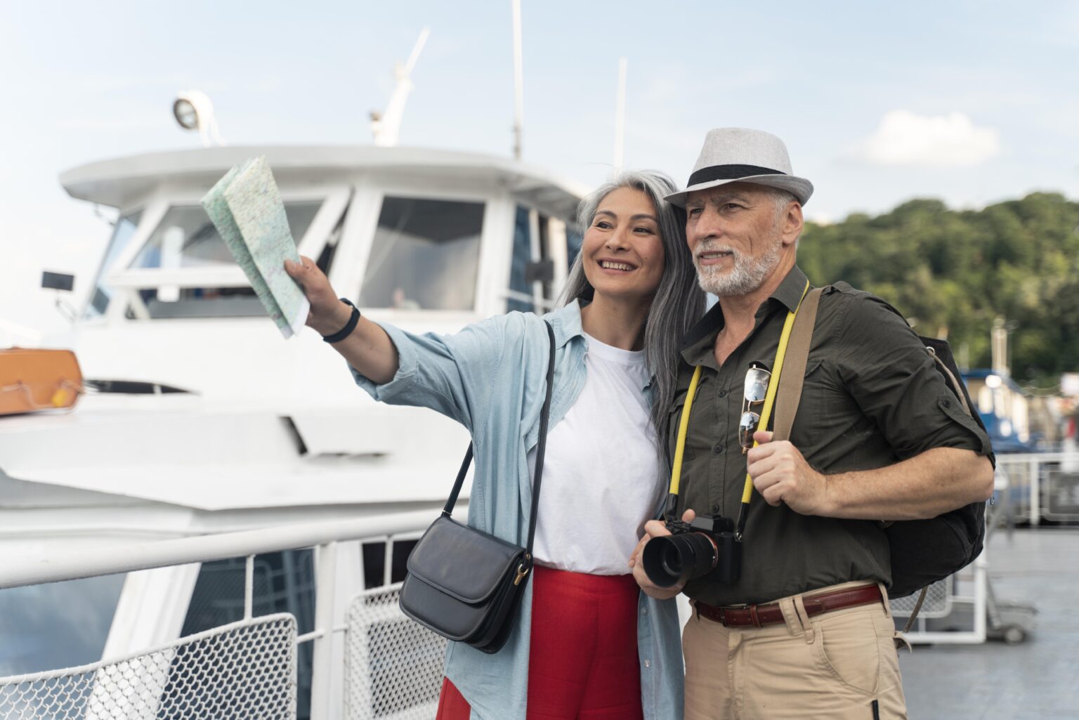 Is boat show season really the best time to buy a boat? Couple looking at boats, considering a purchase.